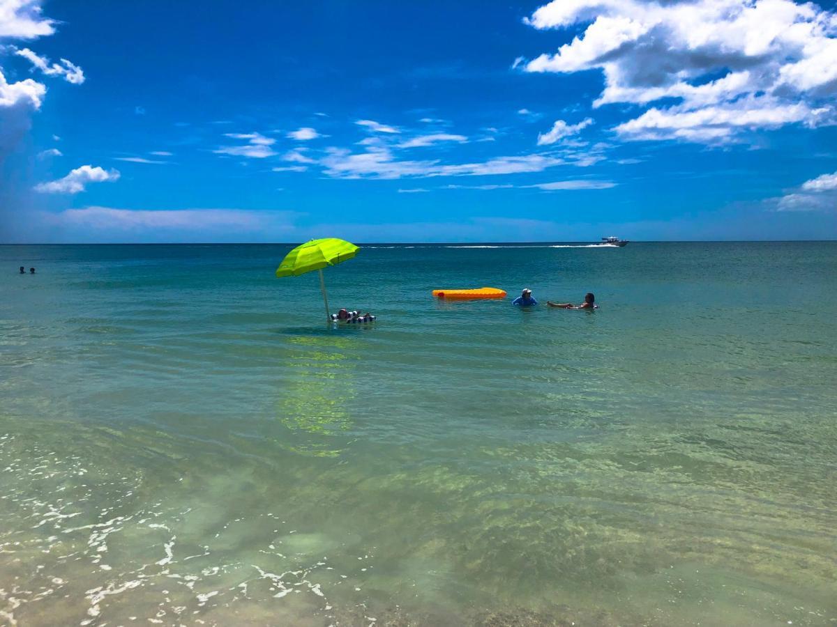 Anna Maria Island Runaway Tropical Escape ブレイデントン・ビーチ エクステリア 写真
