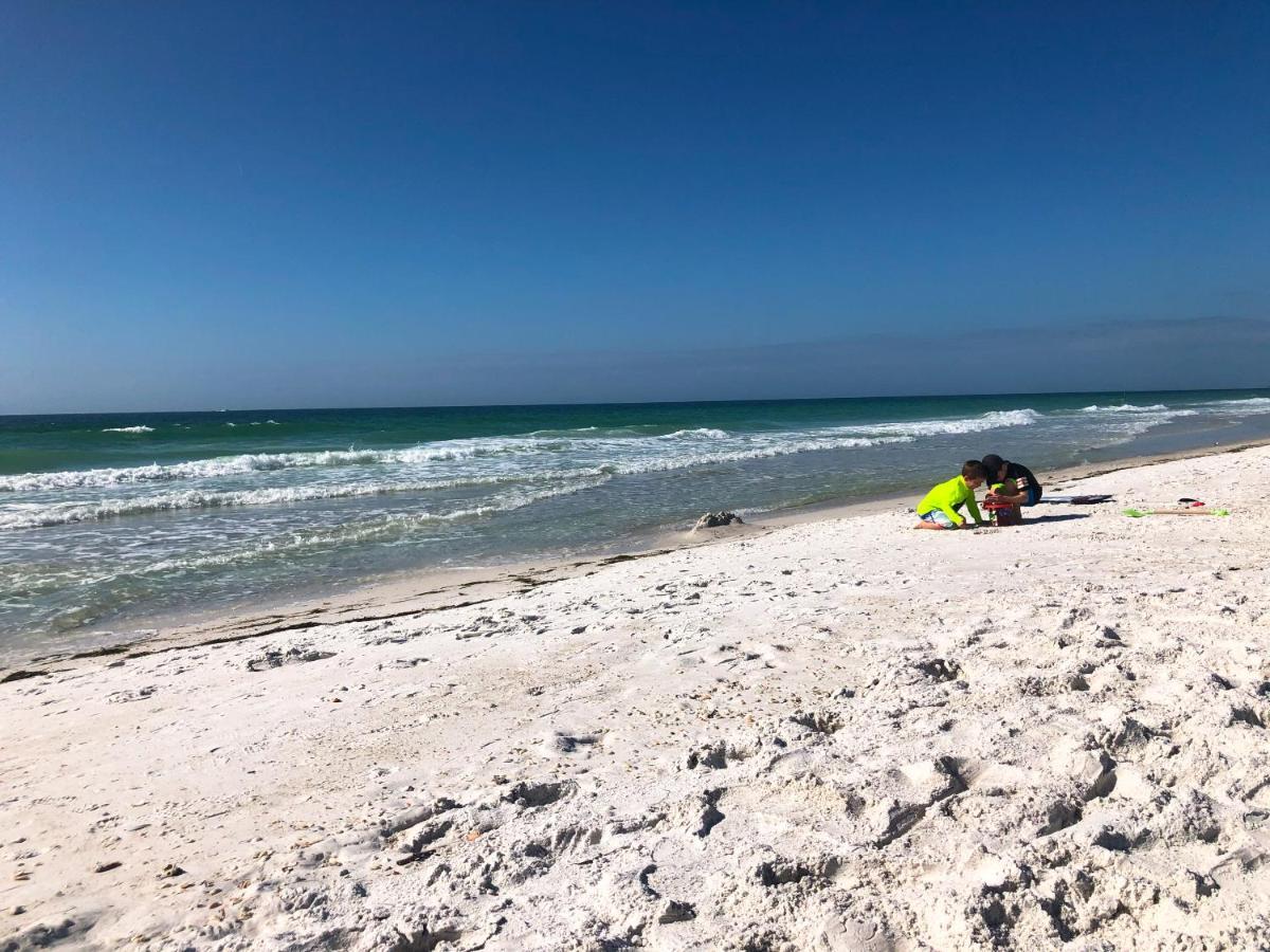 Anna Maria Island Runaway Tropical Escape ブレイデントン・ビーチ エクステリア 写真